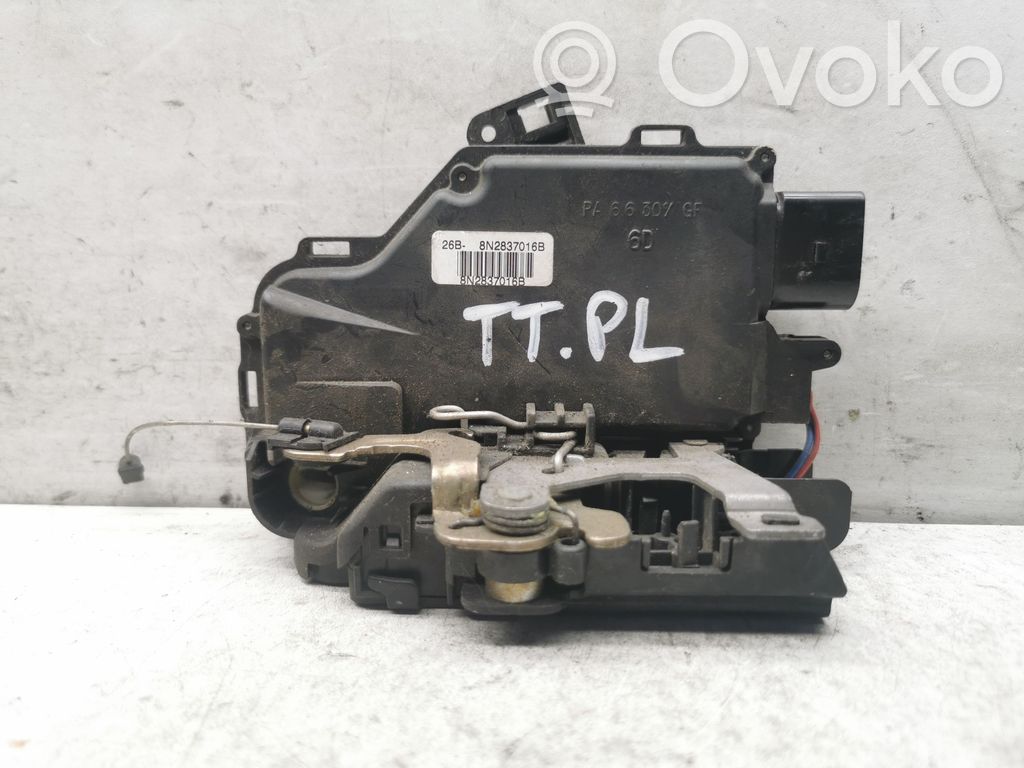 Audi TT Mk1 Priekšpusē slēdzene 