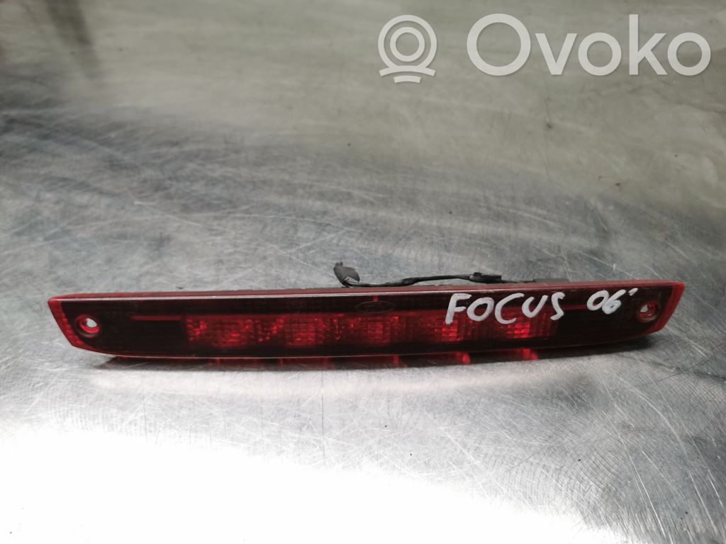 Ford Focus Third/center stoplight 