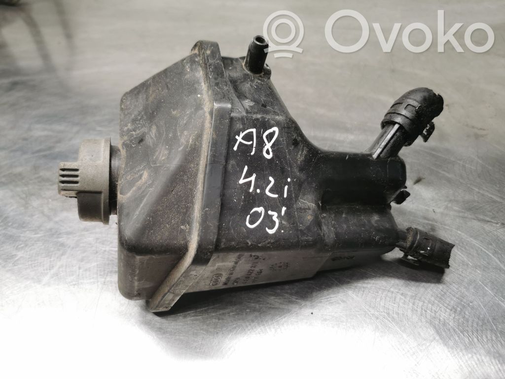 Audi A8 S8 D3 4E Ohjaustehostimen nestesäiliö 