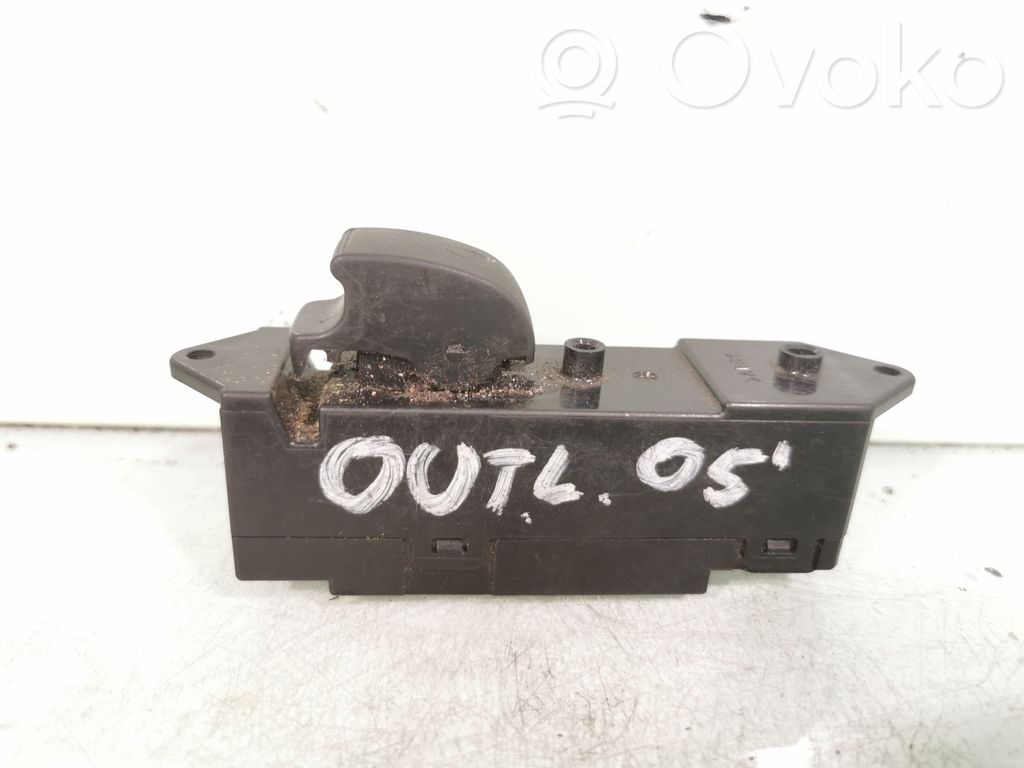 Mitsubishi Outlander Electric window control switch 
