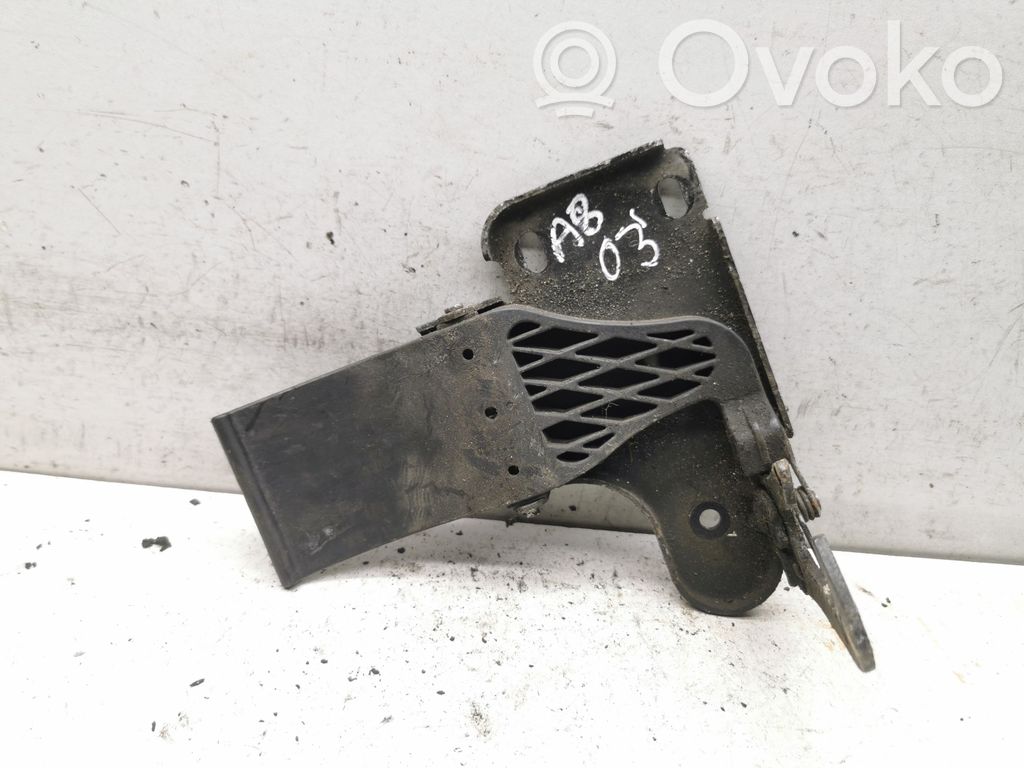 Audi A8 S8 D3 4E Spyna variklio dangčio 