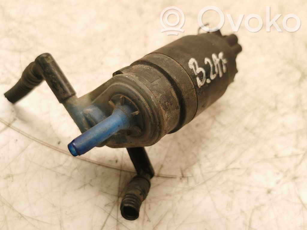 Opel Zafira B Windscreen/windshield washer pump 