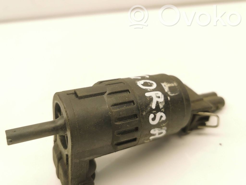 Opel Corsa D Windscreen/windshield washer pump 