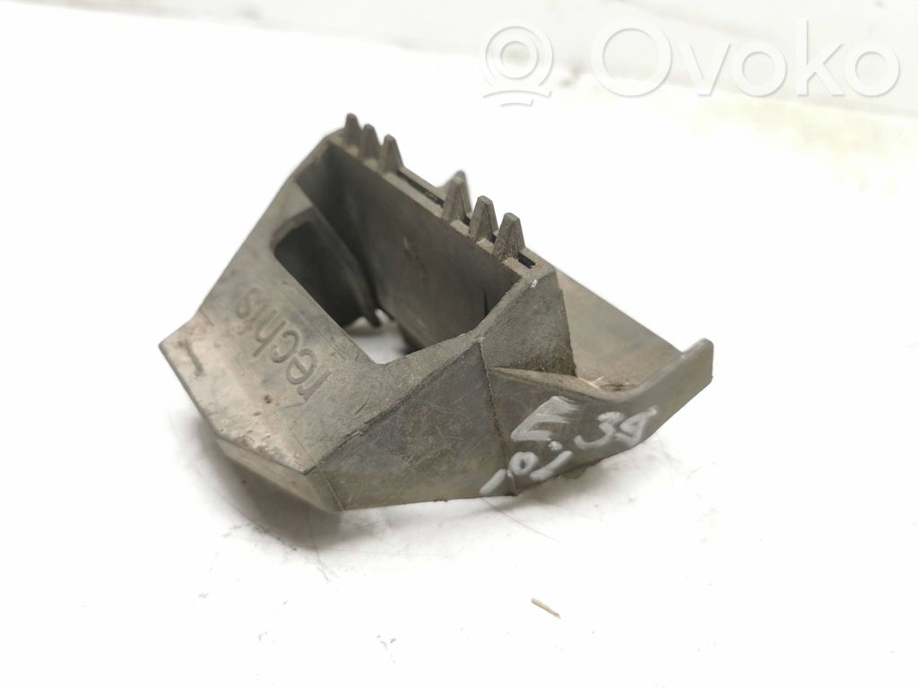 BMW 5 E39 Radiator mount bracket 