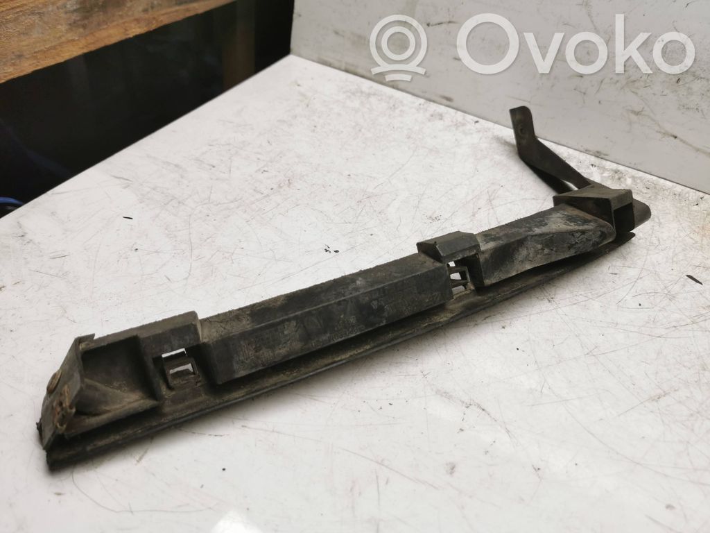 Ford Galaxy Soporte de montaje del parachoques trasero 