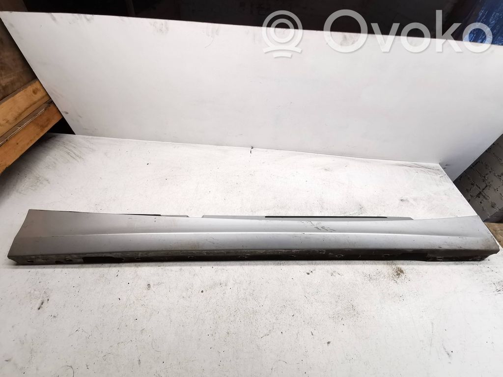 BMW 1 E81 E87 Sill 