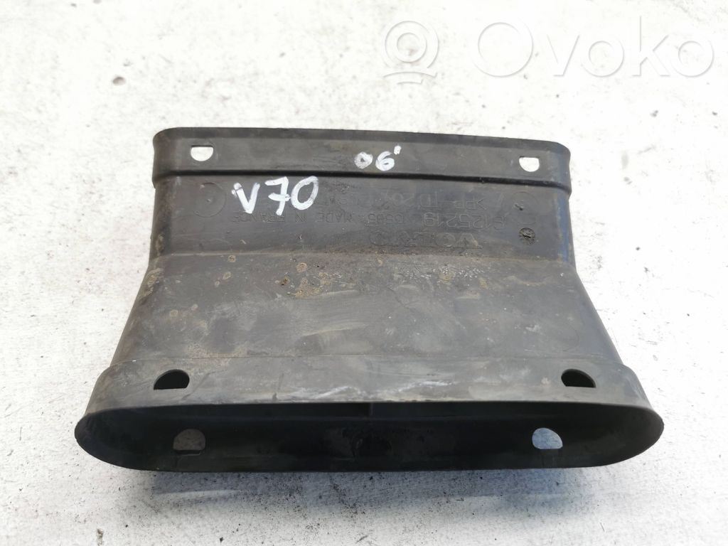 Volvo V70 Air intake duct part 