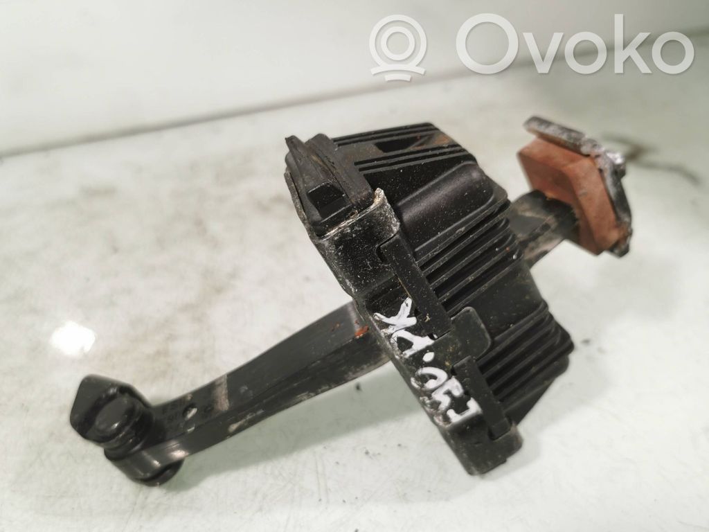 BMW 3 E90 E91 Front door check strap stopper 