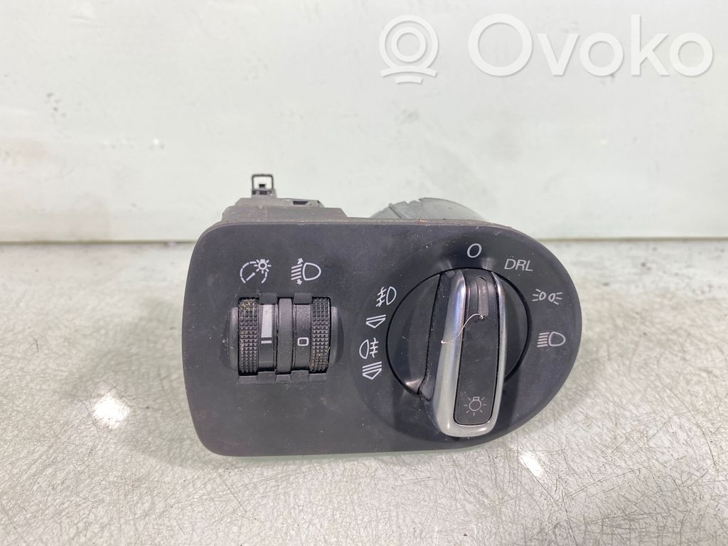 Audi A3 S3 A3 Sportback 8P Light switch 