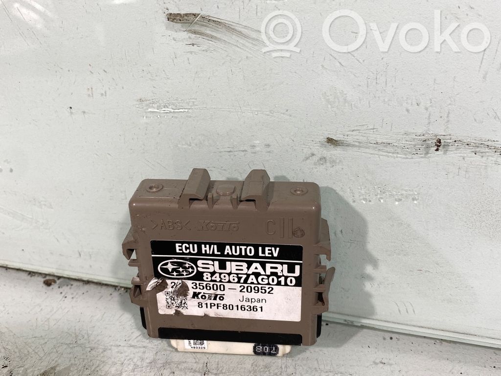 Subaru Outback Light module LCM 