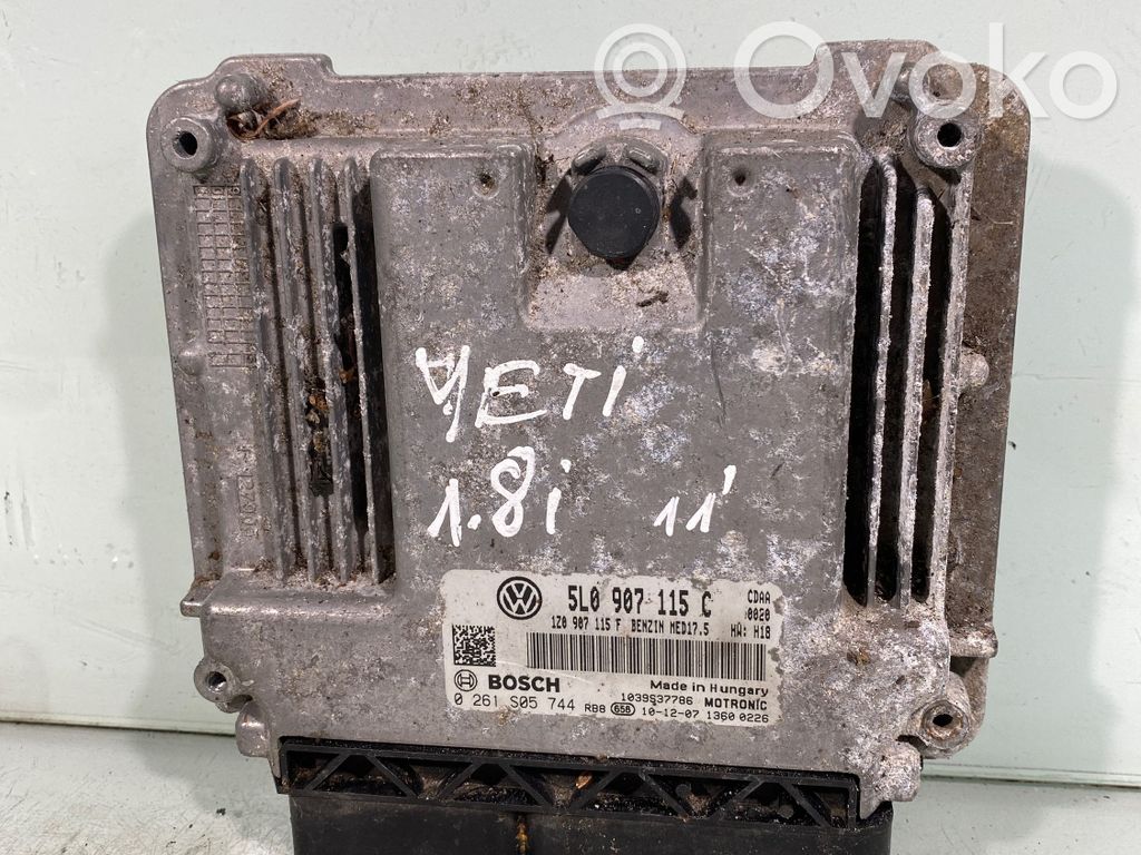 Skoda Yeti (5L) Engine control unit/module 