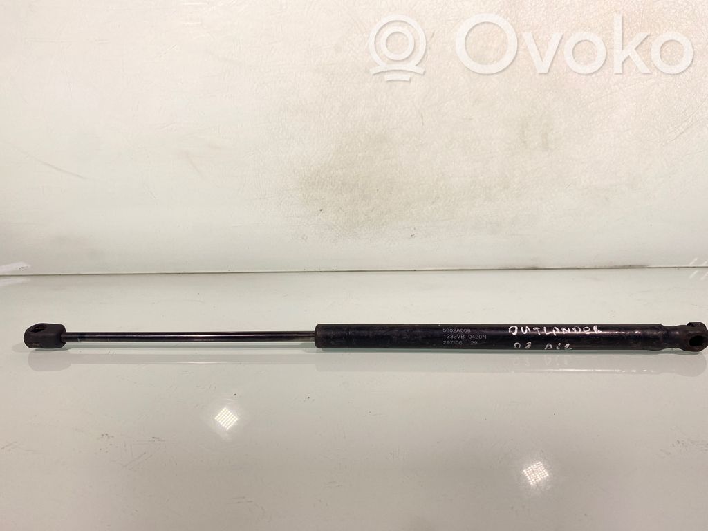 Mitsubishi Outlander Tailgate/trunk strut/damper 
