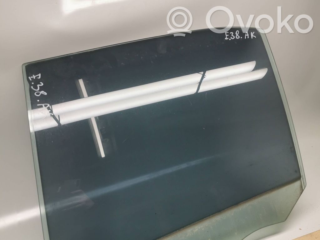 BMW 7 E38 Rear door window glass 