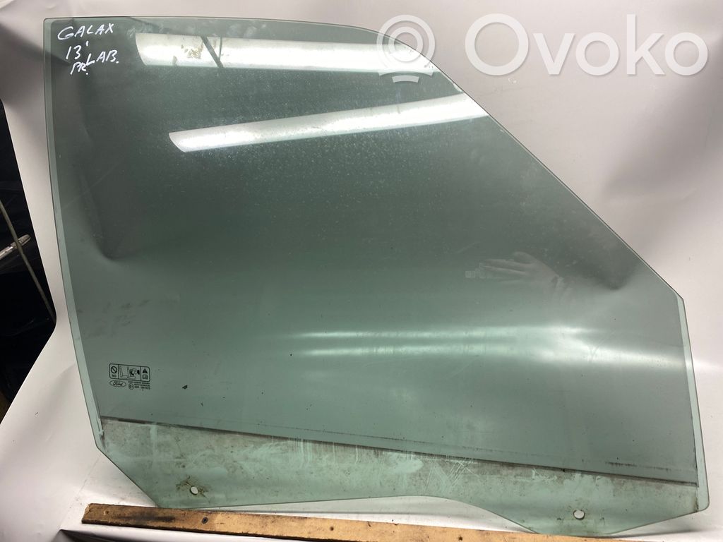 Ford Galaxy Front door window glass four-door 