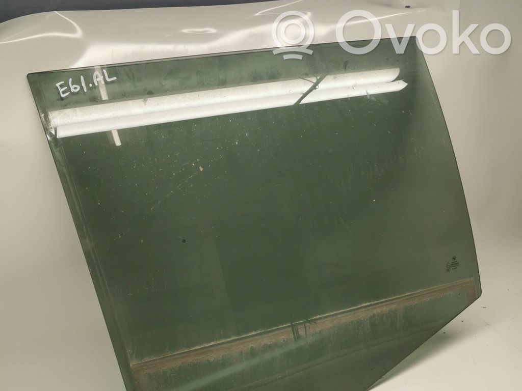 BMW 5 E60 E61 Rear door window glass 