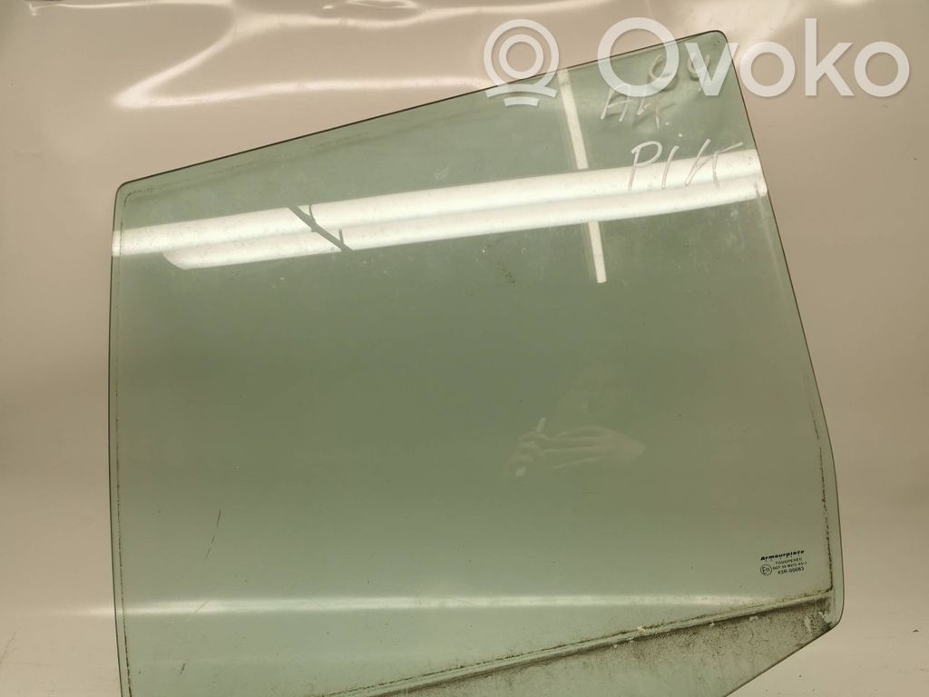 Volkswagen Golf IV Rear door window glass 