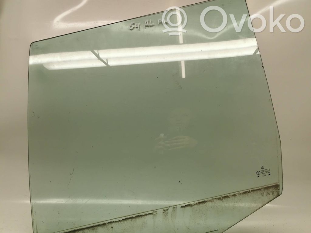Volkswagen Golf IV Rear door window glass 
