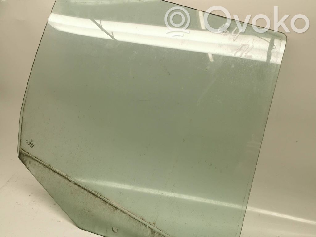 Volkswagen Golf IV Rear door window glass 