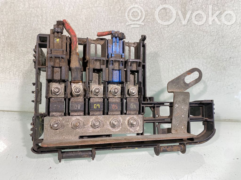 Opel Corsa D Saugiklių blokas 