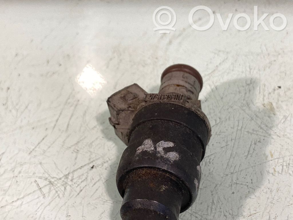 Inyector de combustible   07813355