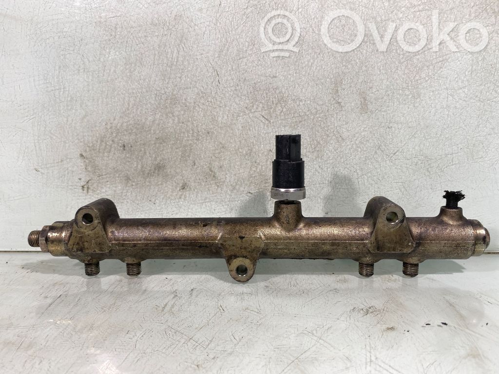 Chrysler Voyager Fuel main line pipe 