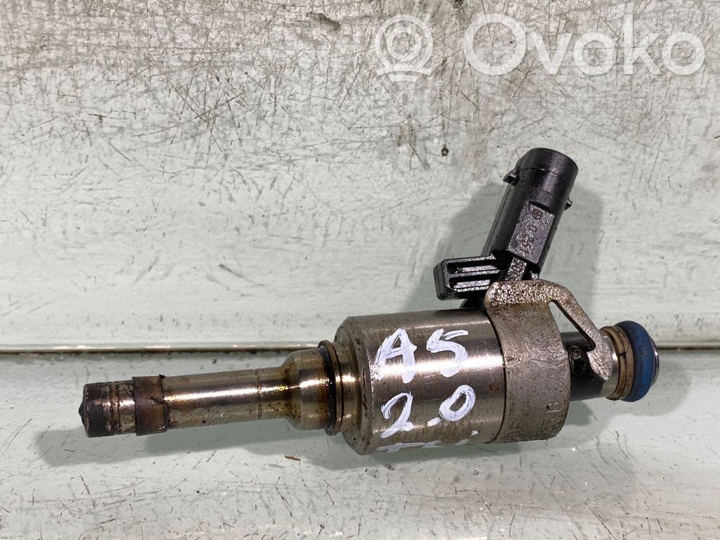 Audi A5 8T 8F Fuel injector 