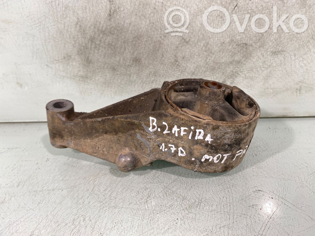 Opel Zafira B Engine mount bracket 
