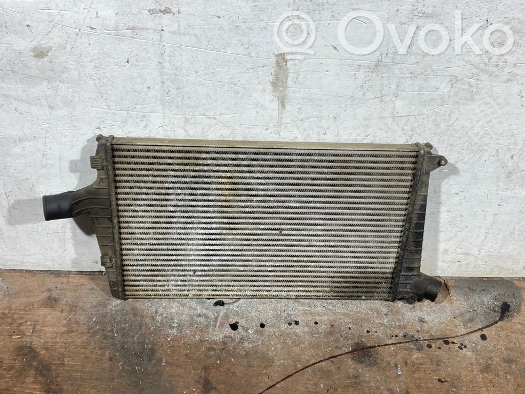 Audi A6 Allroad C5 Oro nukreipėjas/ kanalas interkūlerio radiatoriaus 