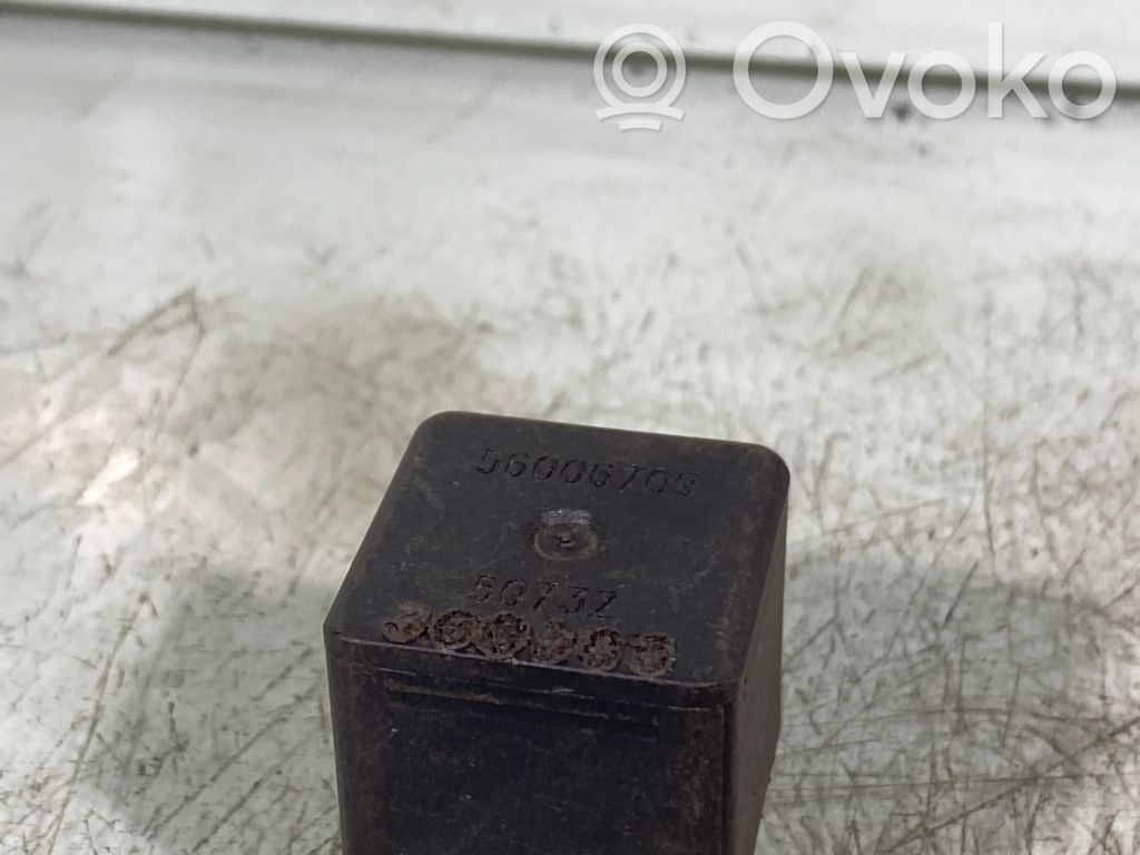 Volkswagen Golf IV Other relay 