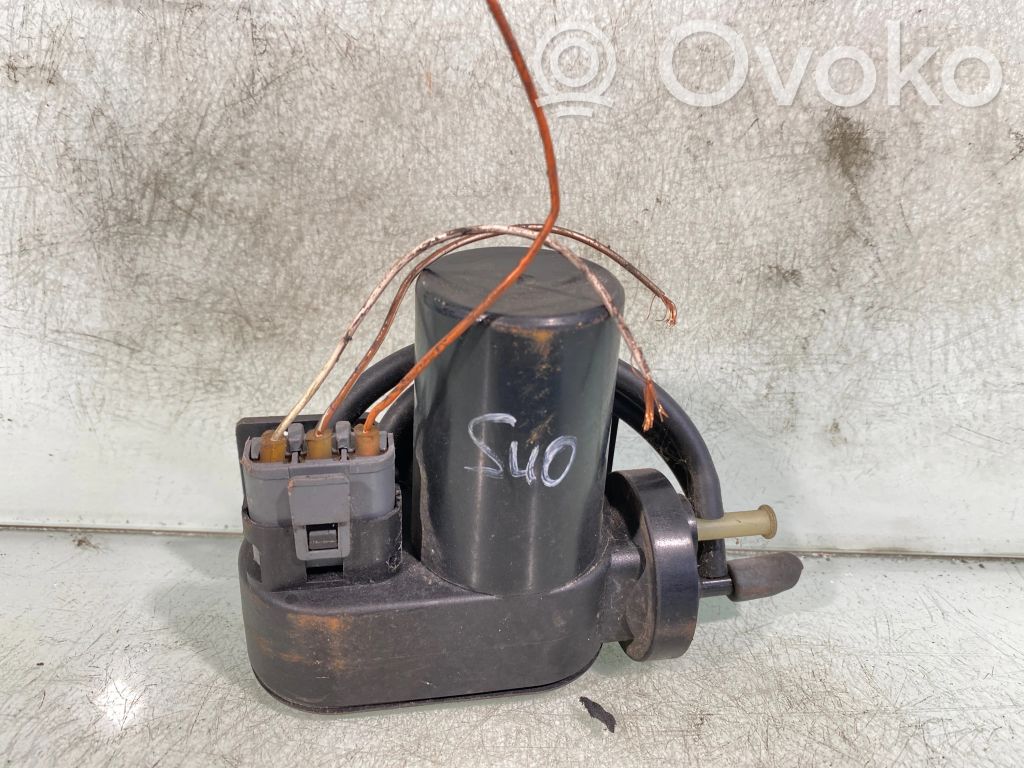Volvo S40, V40 Central locking vacuum pump 