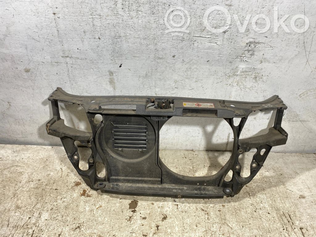 Audi A4 S4 B5 8D Radiatoru panelis 