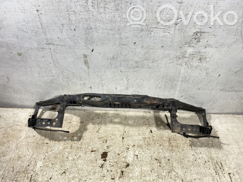 Opel Corsa D Viršutinė dalis radiatorių panelės (televizoriaus) 