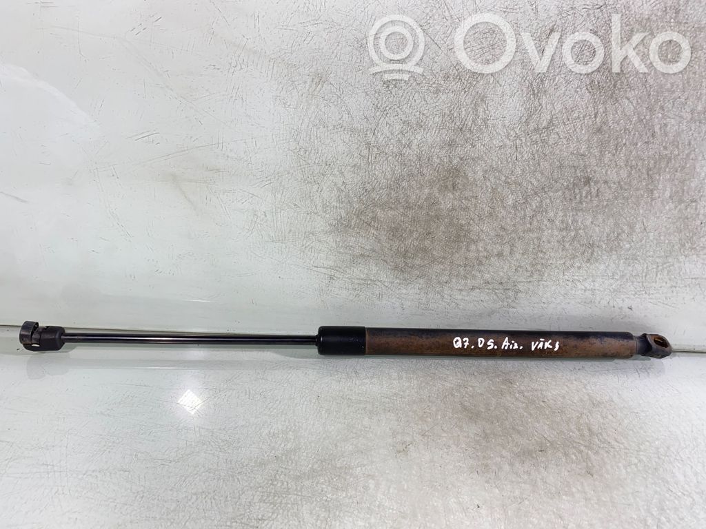 Audi Q7 4L Tailgate/trunk strut/damper 