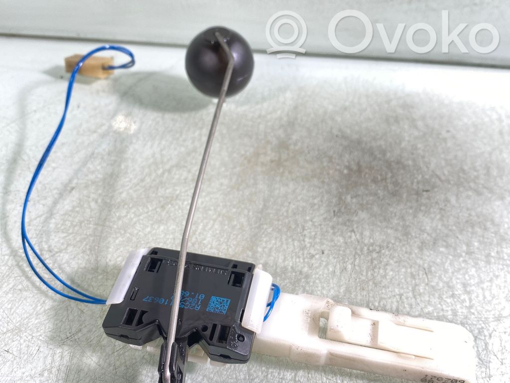 Audi Q7 4L Fuel level sensor 