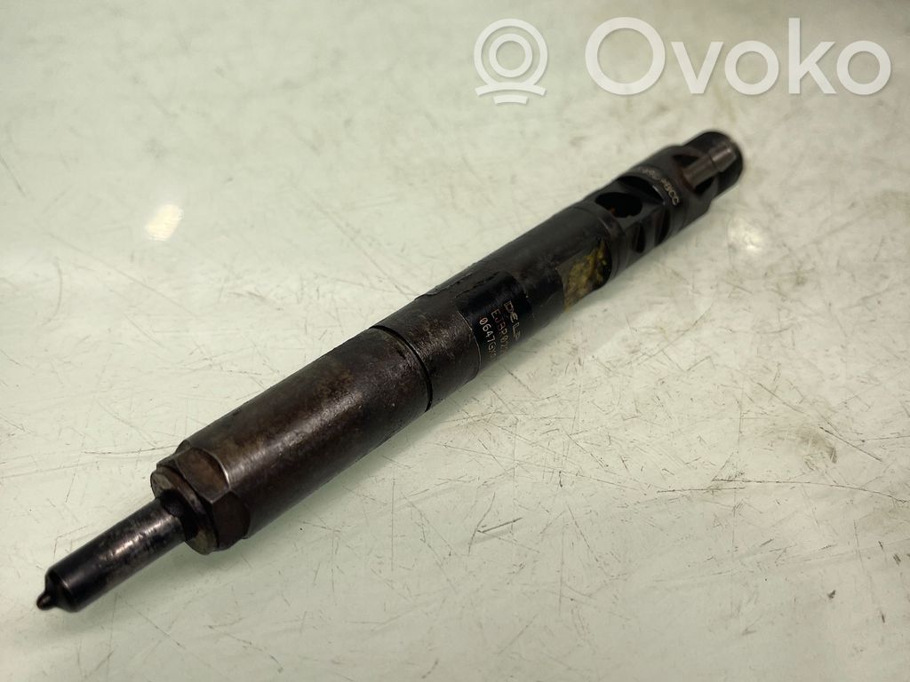 Renault Megane II Fuel injector 