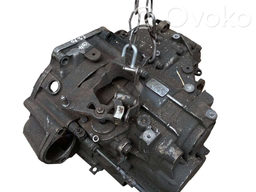 Volkswagen Golf IV Manual 6 speed gearbox 