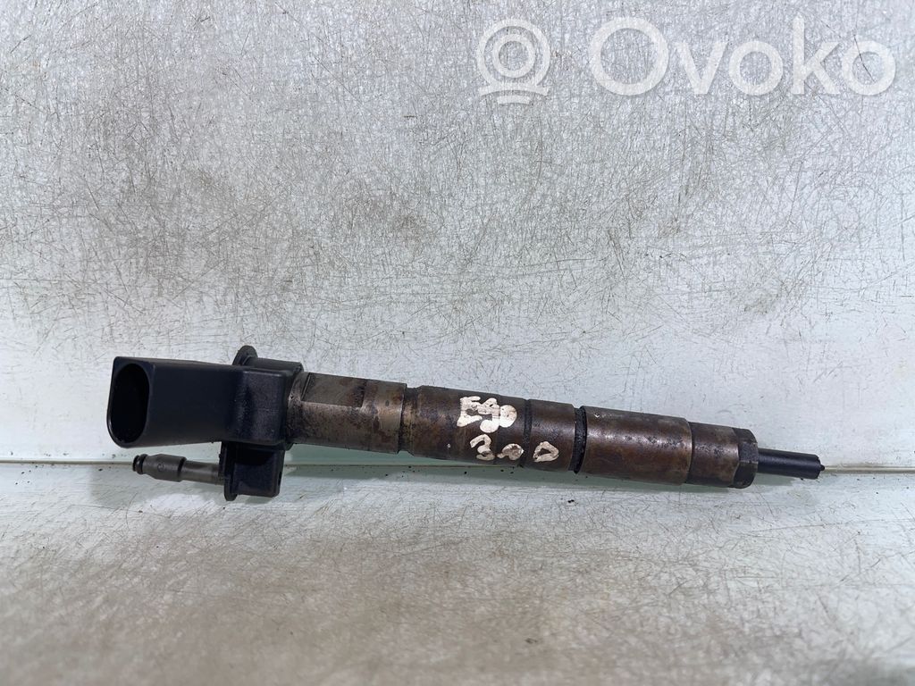 BMW 3 E90 E91 Fuel injector 
