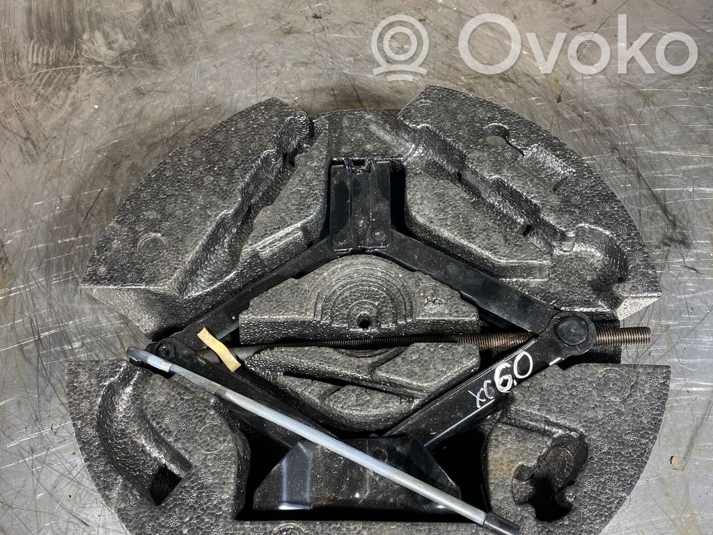 Volvo XC60 Lift Jack 