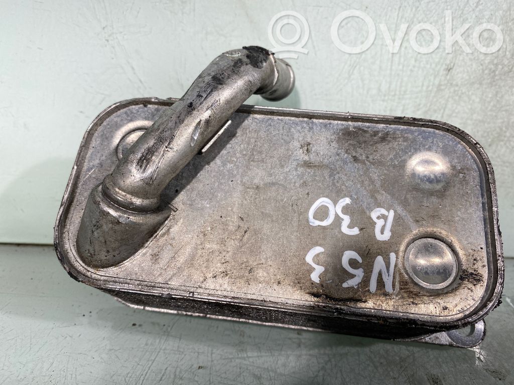 BMW 3 E90 E91 Engine oil radiator 