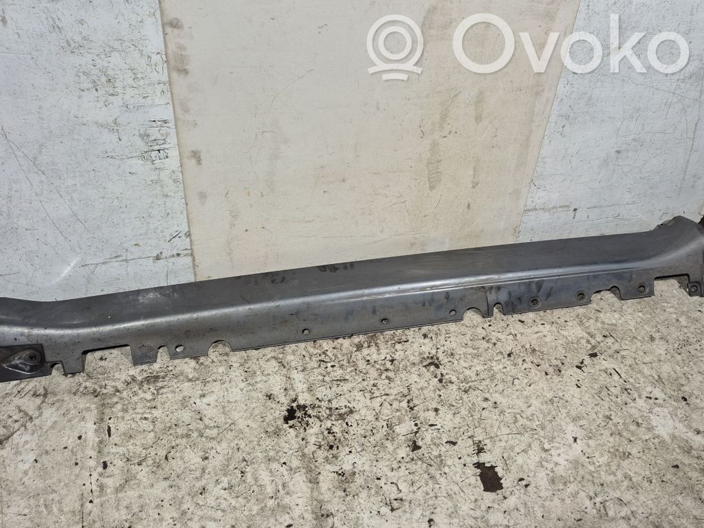 BMW X5 E70 Sill 
