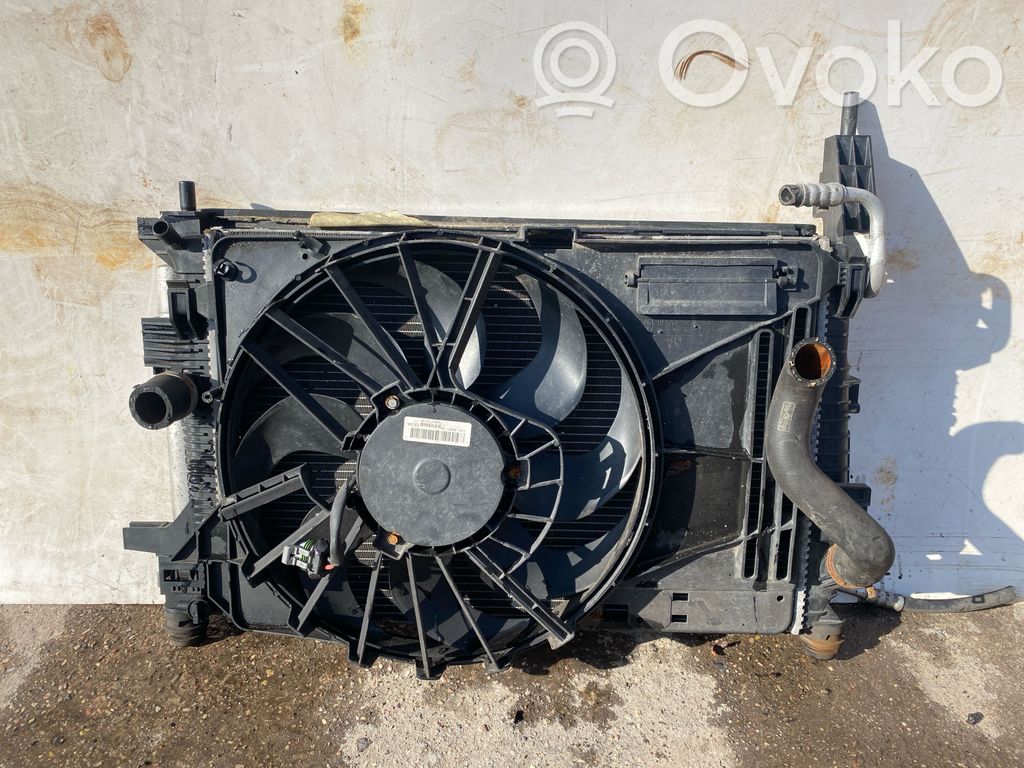 Radiatorių komplektas   CV618005VA,CV618C607VA