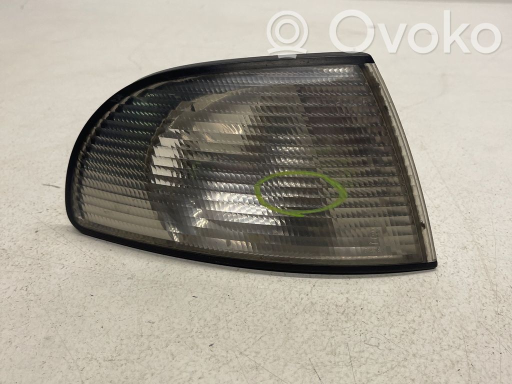 Audi A4 S4 B5 8D Priekinis posūkio žibintas 