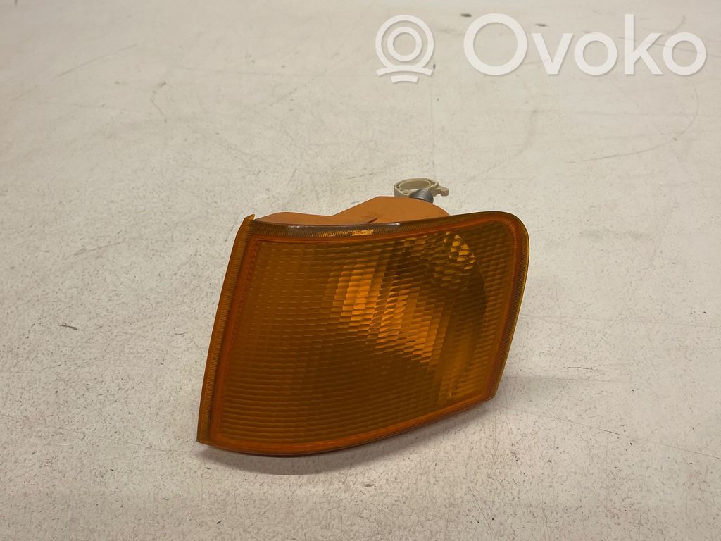 Ford Escort Front indicator light 