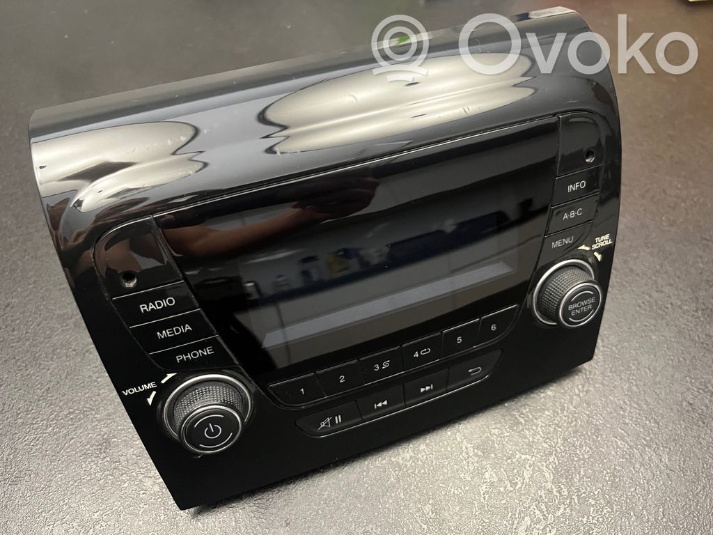 Peugeot Boxer Panel / Radioodtwarzacz CD/DVD/GPS 