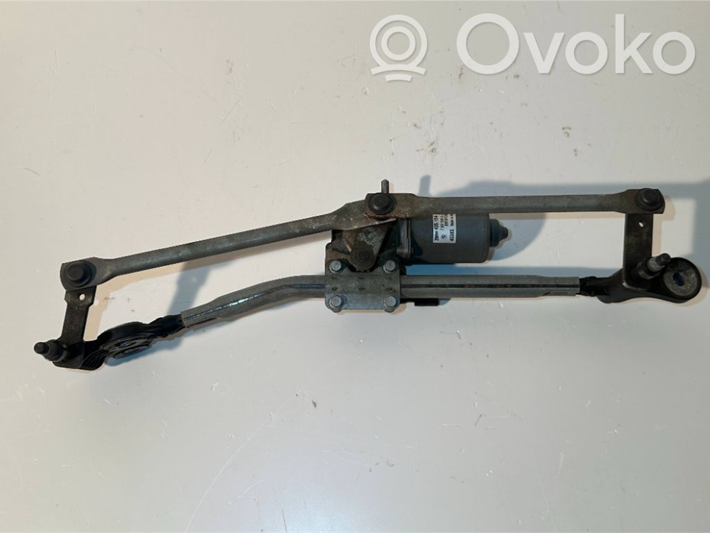 BMW X5 E70 Front wiper linkage and motor 