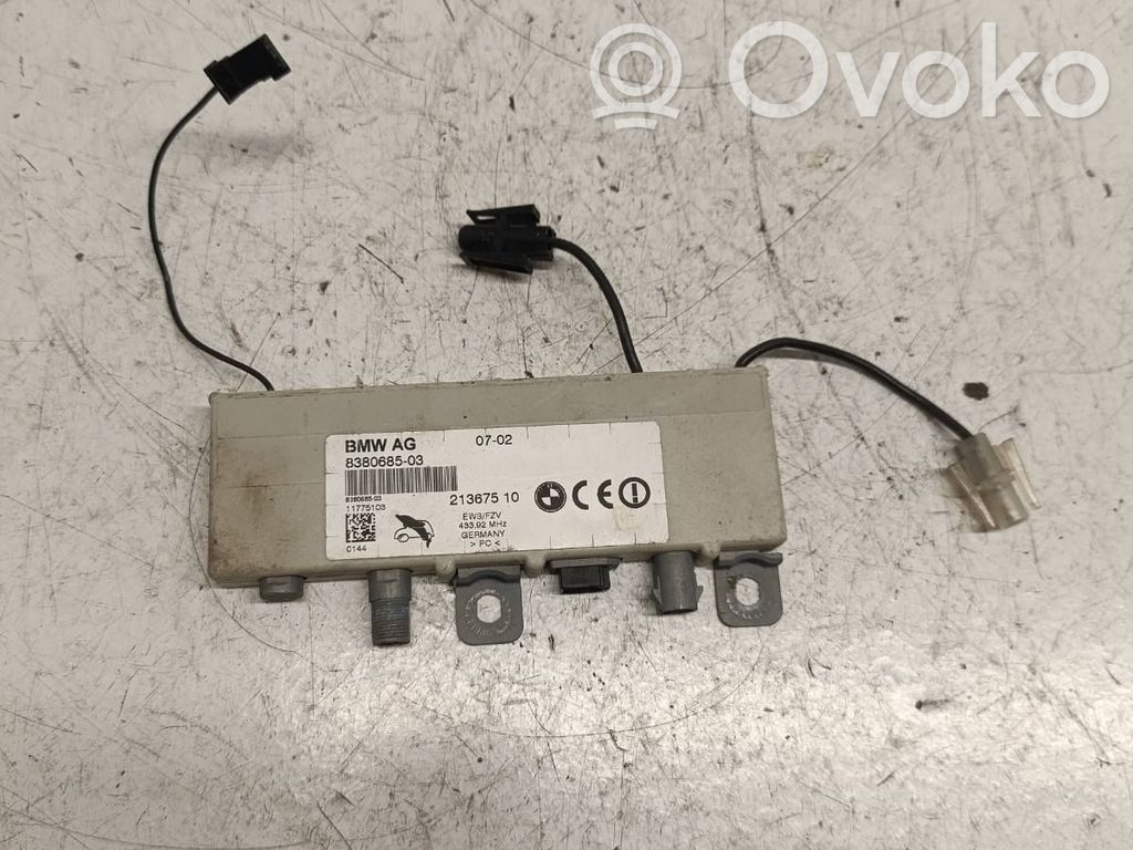 BMW 5 E39 Antenos stiprintuvas 