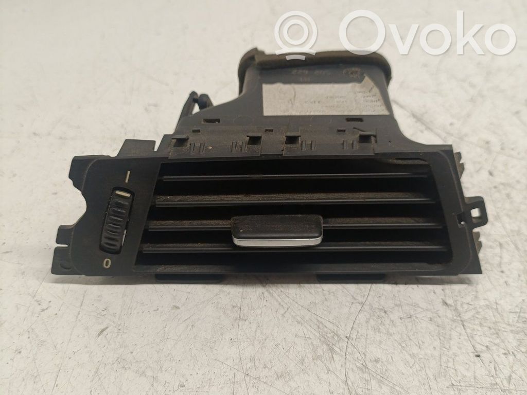 BMW 3 E90 E91 Dashboard side air vent grill/cover trim 