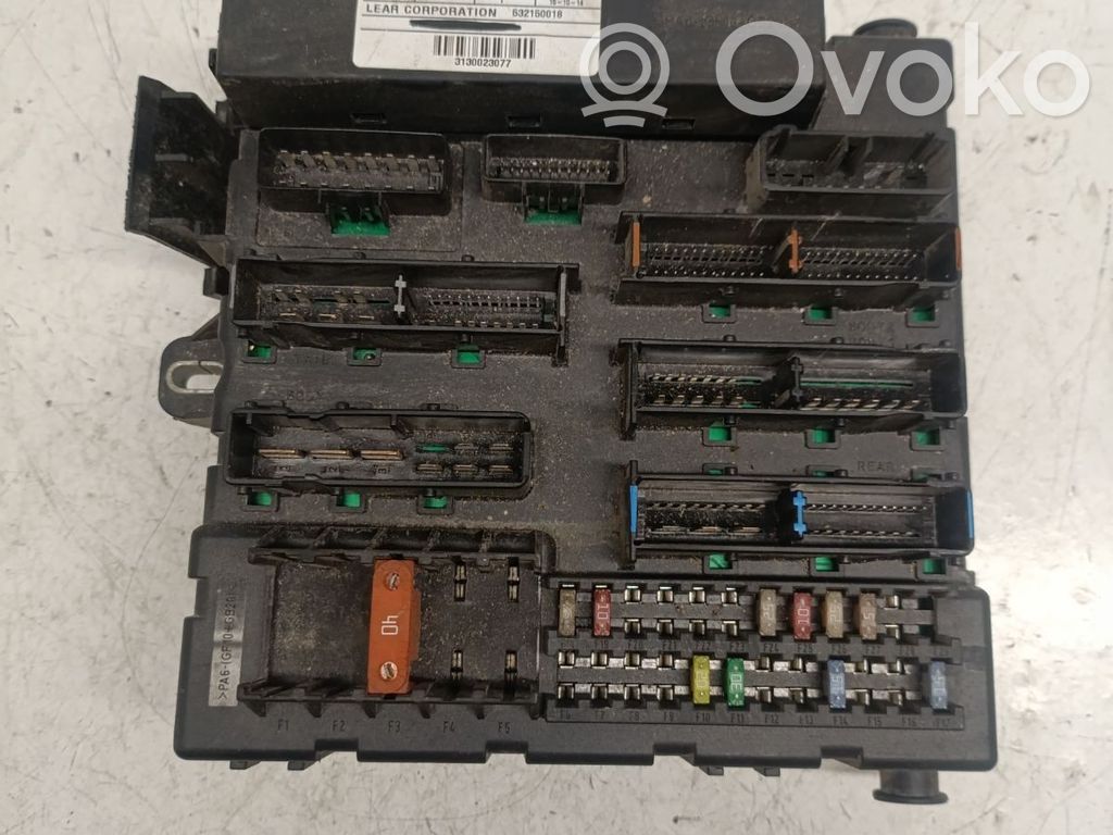 Opel Vectra C Fuse module 