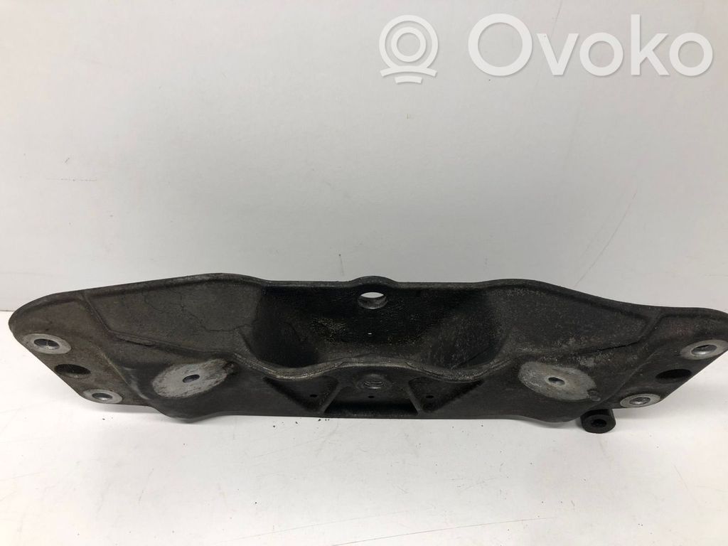 BMW 7 E65 E66 Gearbox mounting bracket 