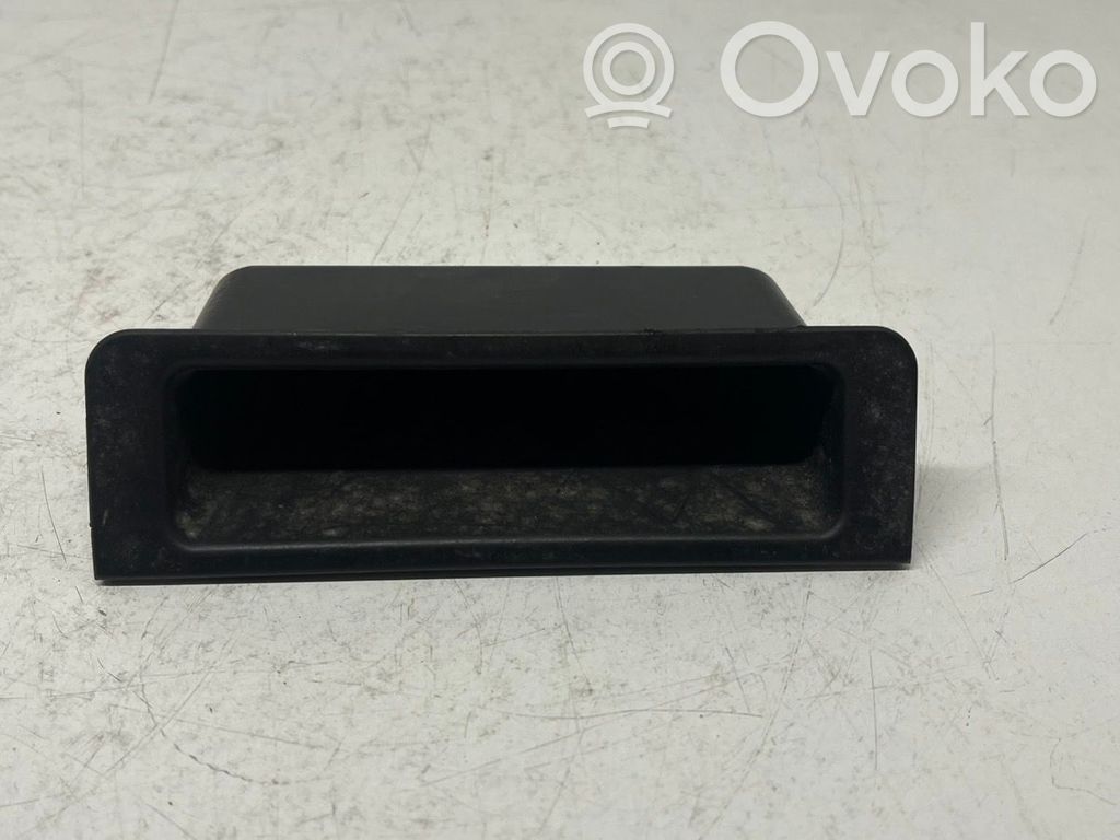 BMW 5 E39 Cita veida salona detaļa 